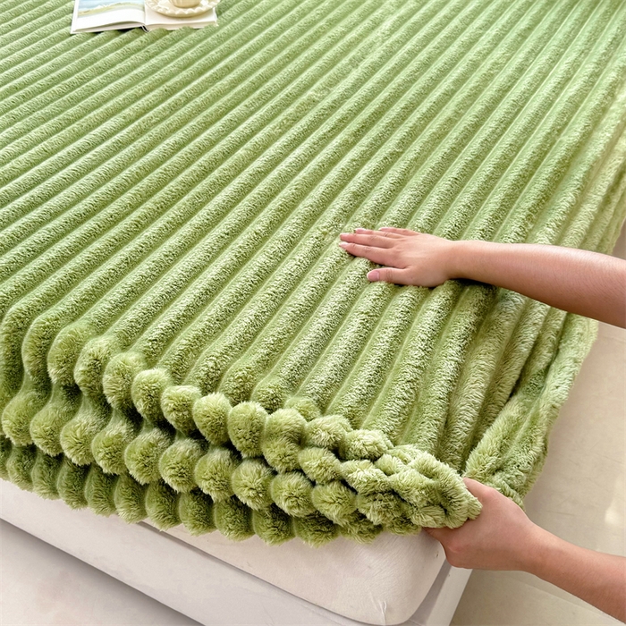 91家纺网 家纺一手货源 找家纺 柏薇 2025新款A类300g兔毛抽条床笠 抹茶绿-床笠