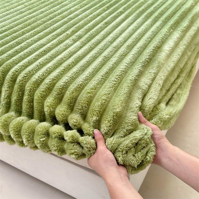 91家纺网 家纺一手货源 找家纺 柏薇 2025新款A类300g兔毛抽条床笠 抹茶绿-床笠