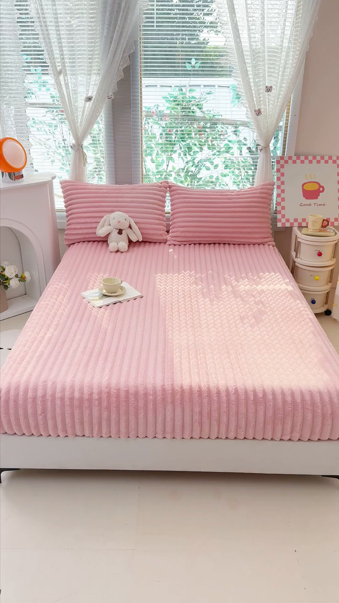 91家纺网 家纺一手货源 找家纺 柏薇 2025新款A类300g兔毛抽条床笠 粉色-床笠