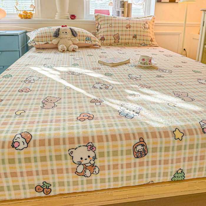 91家纺网 家纺一手货源 找家纺 卡普二店 2024新款牛奶绒印花单床笠凯蒂乐园