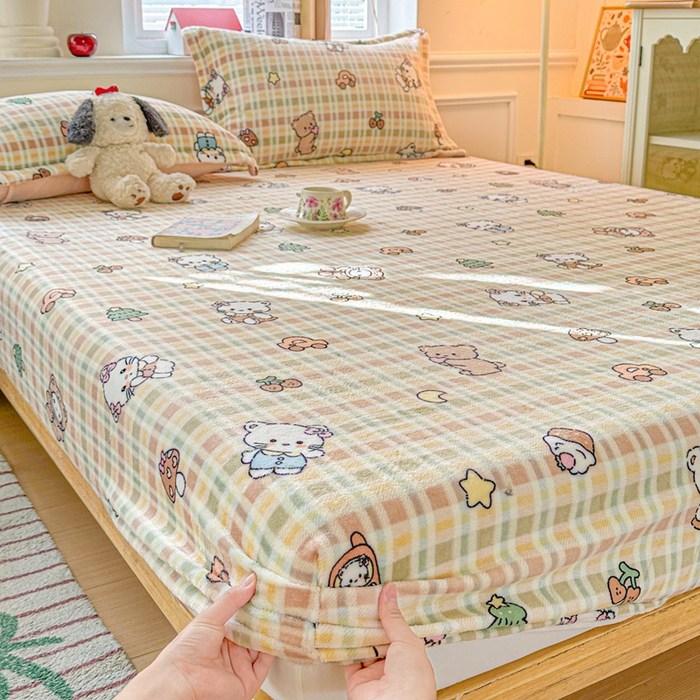 91家纺网 家纺一手货源 找家纺 卡普二店 2024新款牛奶绒印花单床笠凯蒂乐园