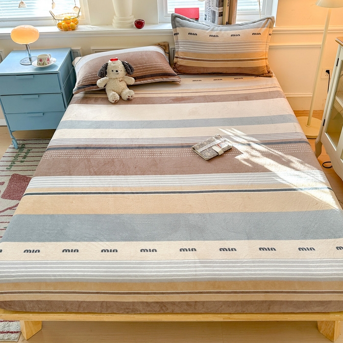 卡普二店 2024新款牛奶绒印花单床笠米兰风尚