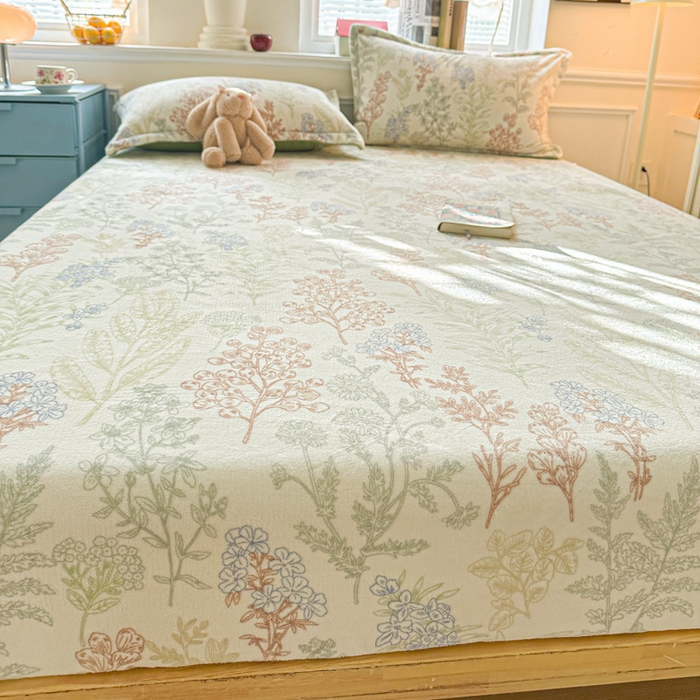 91家纺网 家纺一手货源 找家纺 卡普二店 2024新款牛奶绒印花单床笠幽兰花谷