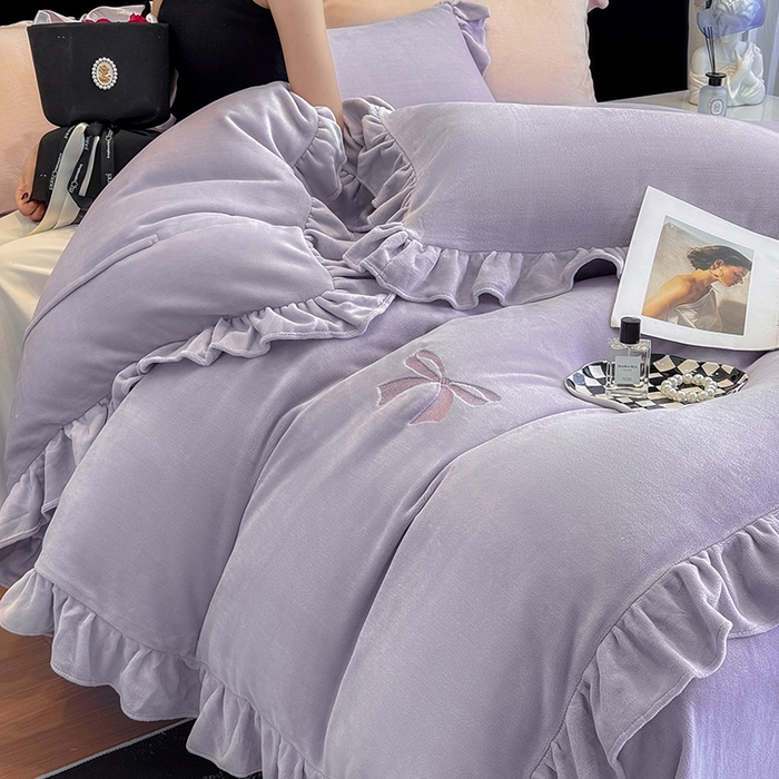 91家纺网 家纺一手货源 找家纺 席之家 2025新款蝴蝶结绣花牛奶绒四件套蝴蝶结-丁香紫