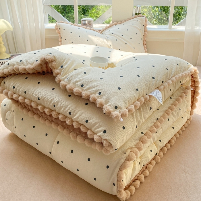 91家纺网 家纺一手货源 找家纺 （总）米乐被业 2025新款毛球豆豆被卡通被子被芯冬被