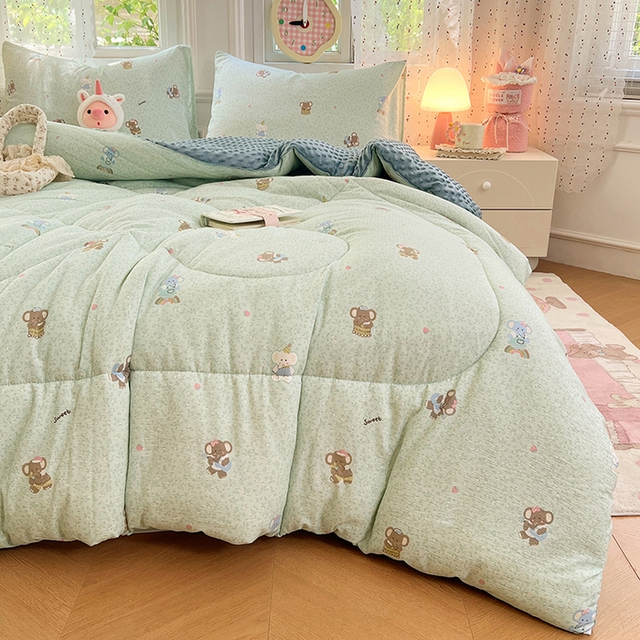 91家纺网 家纺一手货源 找家纺 VIP被业 2025新款云感棉双层纱豆豆绒冬被被子被芯 小飞象吖