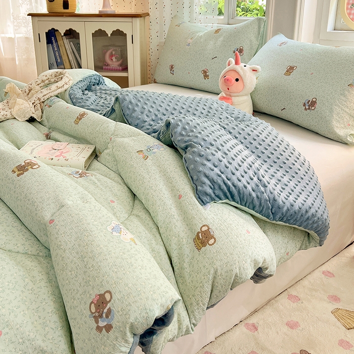 91家纺网 家纺一手货源 找家纺 VIP被业 2025新款云感棉双层纱豆豆绒冬被被子被芯 小飞象吖