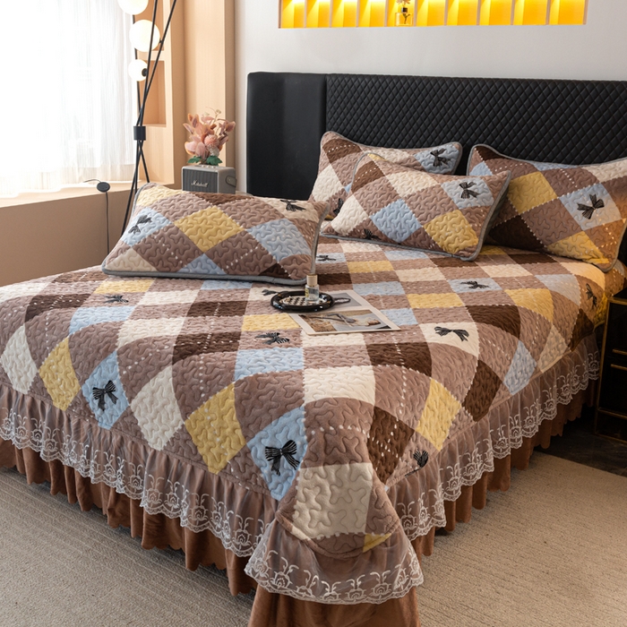 91家纺网 家纺一手货源 找家纺 梓依家纺 2025新款牛奶绒单床裙款蕾丝床盖三件套四件套 优雅蝴蝶结