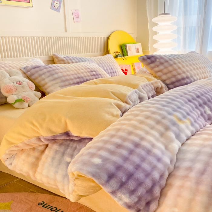 91家纺网 家纺一手货源 找家纺 眠博士 2025新款时尚印花兔绒牛奶绒保暖四件套 兔绒印花-渐变星空