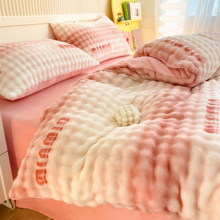 91家纺网 家纺一手货源 找家纺 （总）眠博士 2025新款时尚印花兔绒牛奶绒保暖四件套