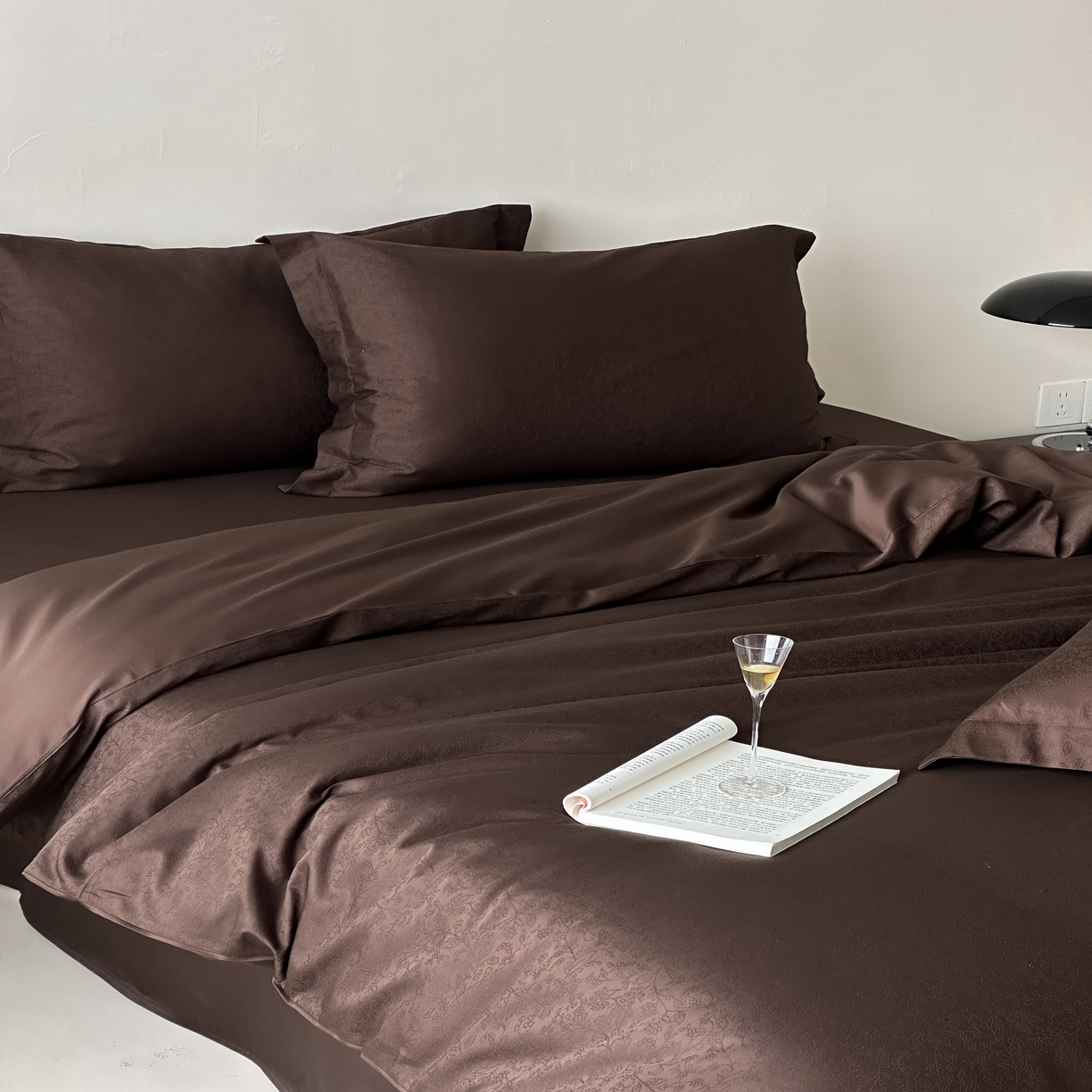 91家纺网 家纺一手货源 找家纺 （总）馨蕊家居 2025秋冬新款全棉高定典藏提花系列-鸢尾咖 （非会员+20）控价不低于238/268/288