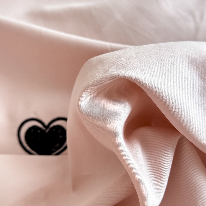 91家纺网 家纺一手货源 找家纺 理想家家纺 2025新款纯棉轻奢刺绣四件套-小秘密系列 小秘密-粉