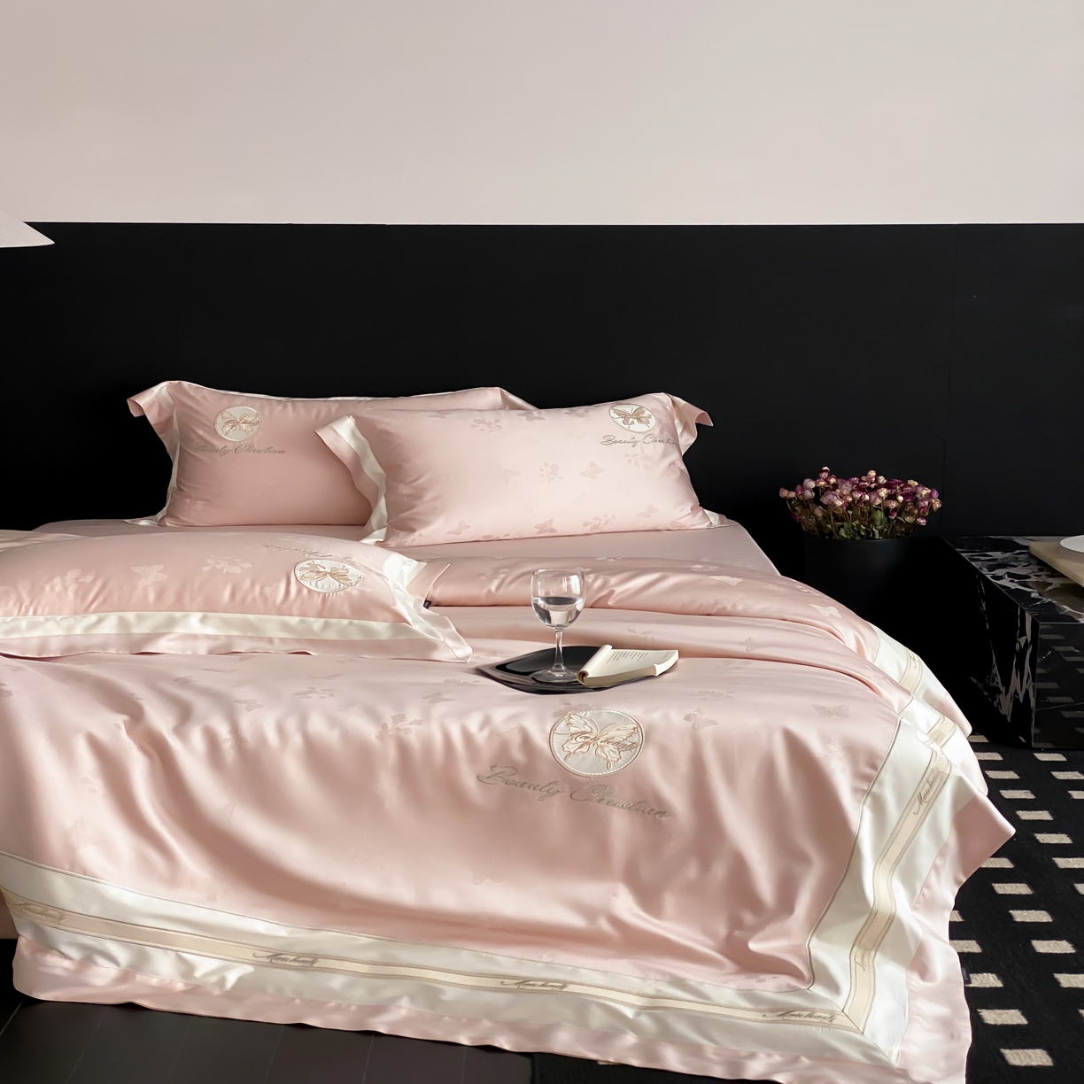 91家纺网 家纺一手货源 找家纺 馨蕊家居 2025新款四件套-棉曼妙 曼妙-蔷薇粉