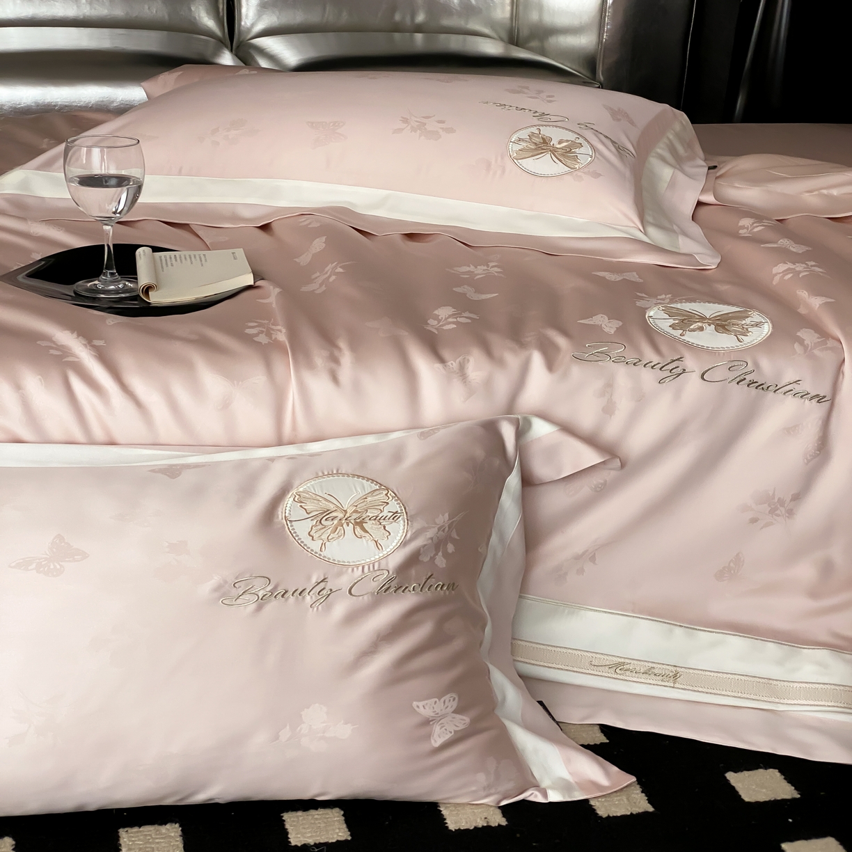 91家纺网 家纺一手货源 找家纺 馨蕊家居 2025新款四件套-棉曼妙 曼妙-蔷薇粉