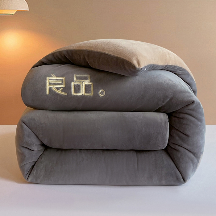 云家 2025新款双面牛奶绒刺绣冬被跨境被子外贸冬季被芯 灰+驼