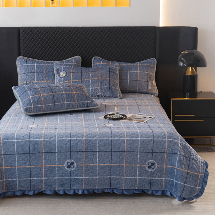 91家纺网 家纺一手货源 找家纺 梓依家纺 2025新款牛奶绒花边单床盖三件套四件套 宝利格