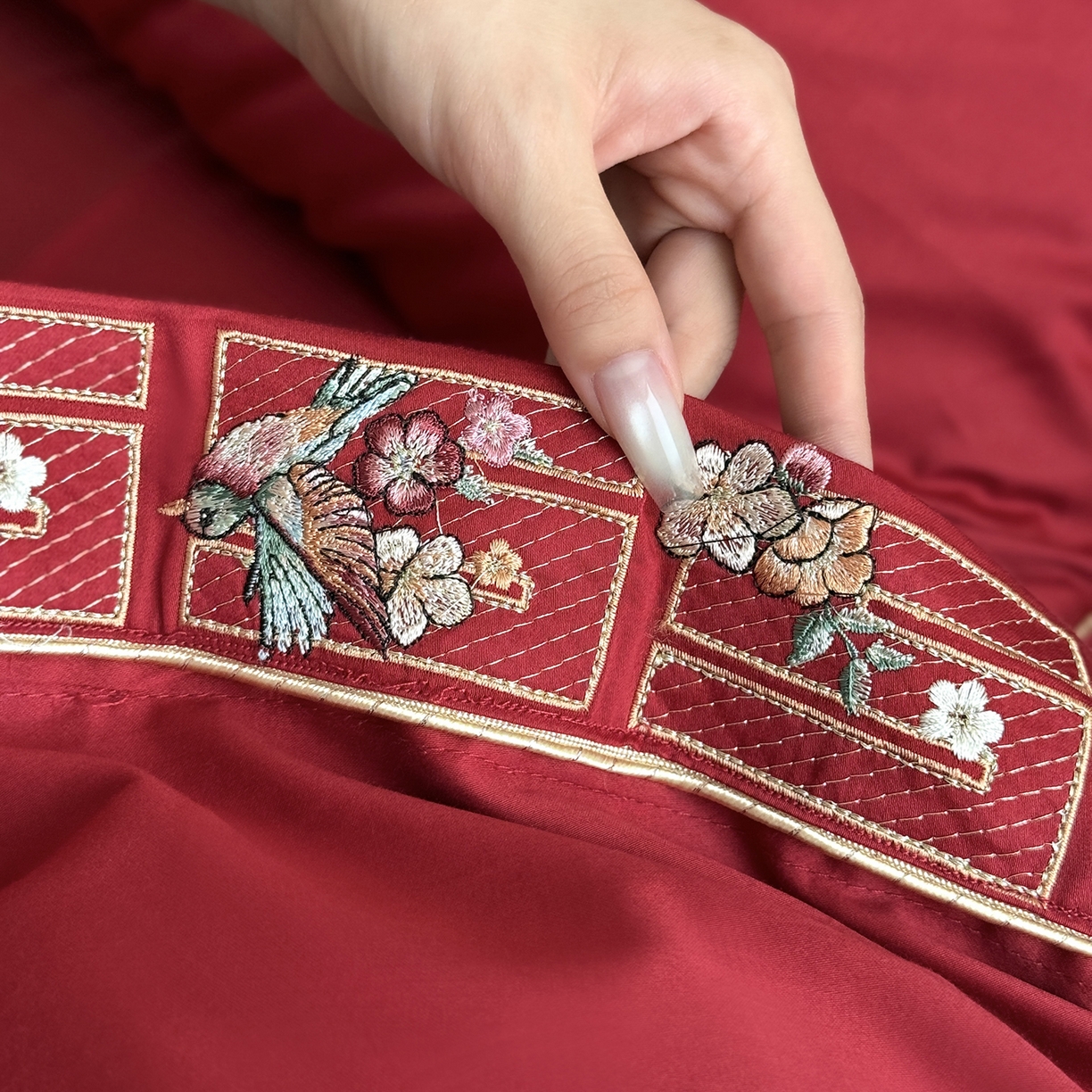 91家纺网 家纺一手货源 找家纺 （总）江涞 2025新款长绒棉刺绣四件套-喜临门