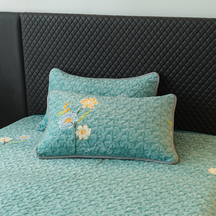 91家纺网 家纺一手货源 找家纺 梓依家纺 2025新款牛奶绒花边单床盖三件套四件套 花语