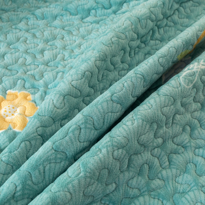 91家纺网 家纺一手货源 找家纺 梓依家纺 2025新款牛奶绒花边单床盖三件套四件套 花语