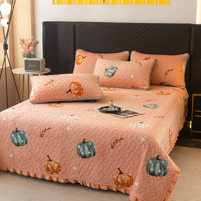 91家纺网 家纺一手货源 找家纺 梓依家纺 2025新款牛奶绒花边单床盖三件套四件套 可爱南瓜-卡其