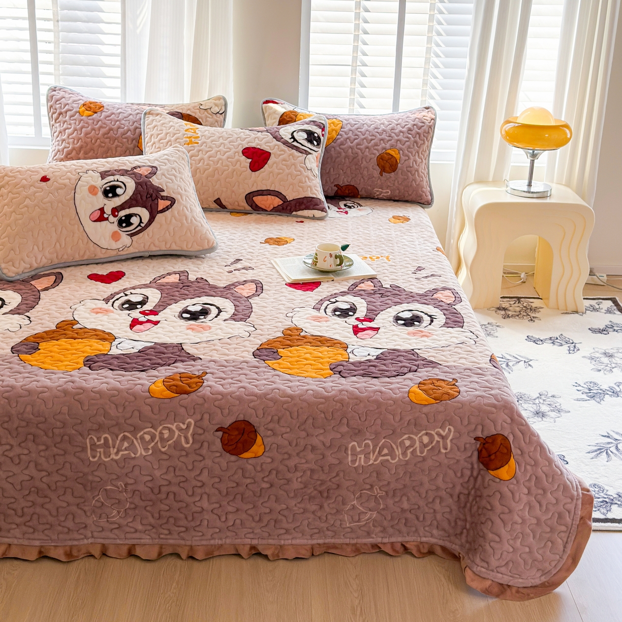 91家纺网 家纺一手货源 找家纺 梓依家纺 2025新款牛奶绒花边单床盖三件套四件套 可爱松鼠