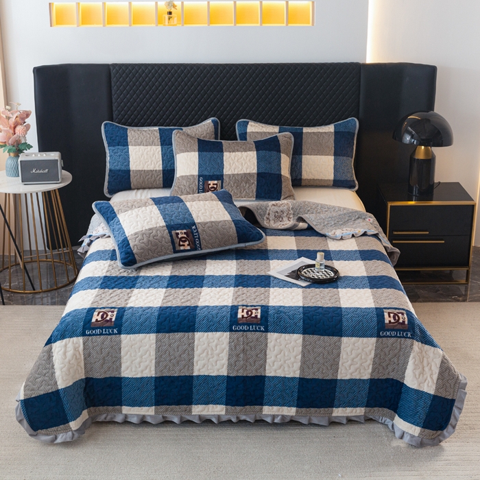 91家纺网 家纺一手货源 找家纺 梓依家纺 2025新款牛奶绒花边单床盖三件套四件套 蓝白条纹格