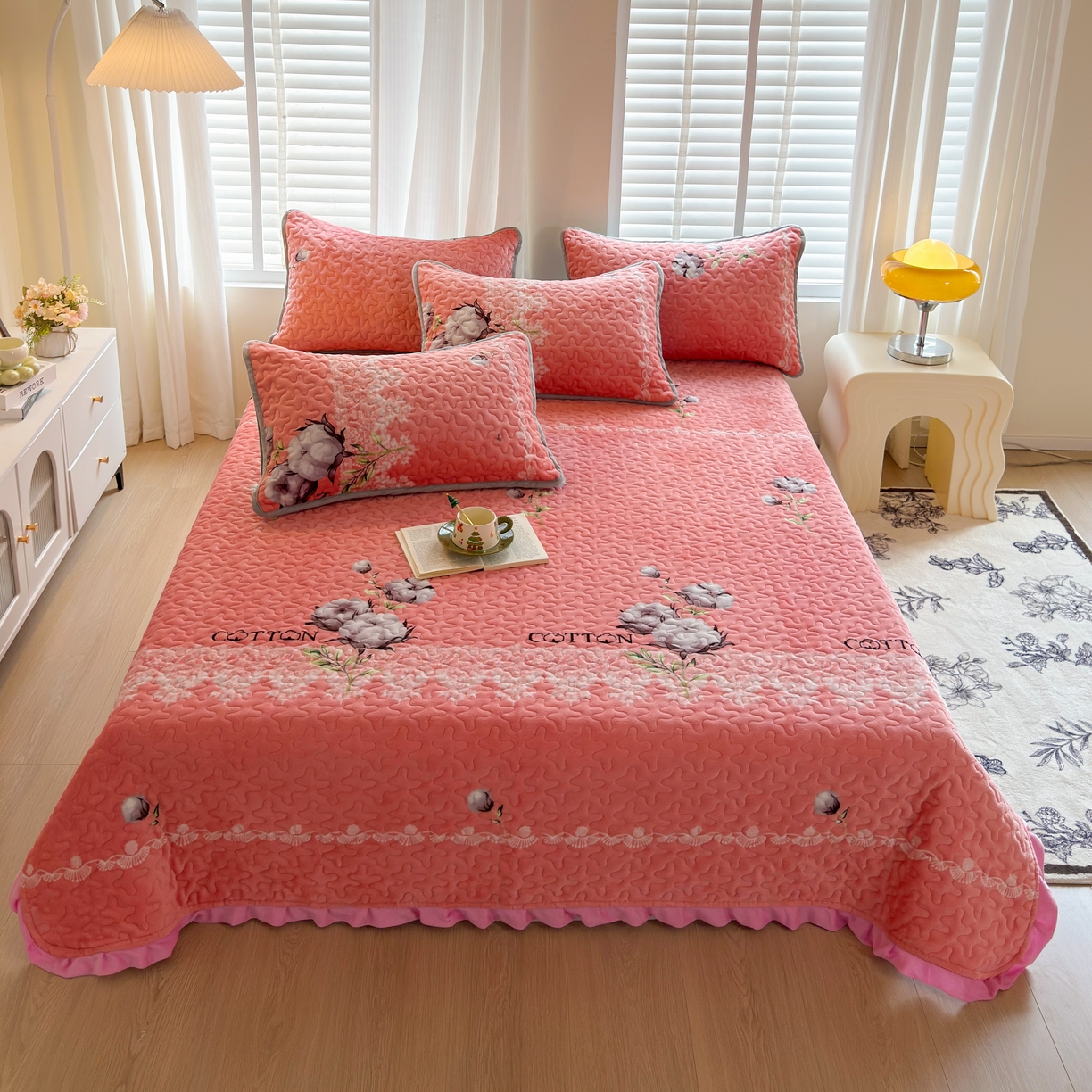 91家纺网 家纺一手货源 找家纺 梓依家纺 2025新款牛奶绒花边单床盖三件套四件套 绵绵细雨