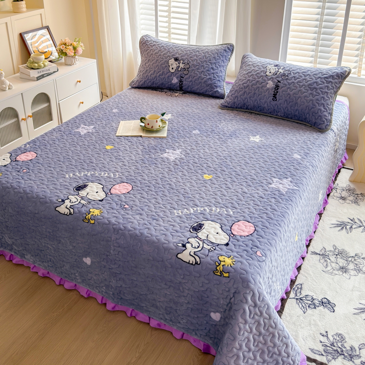 91家纺网 家纺一手货源 找家纺 梓依家纺 2025新款牛奶绒花边单床盖三件套四件套 史努比