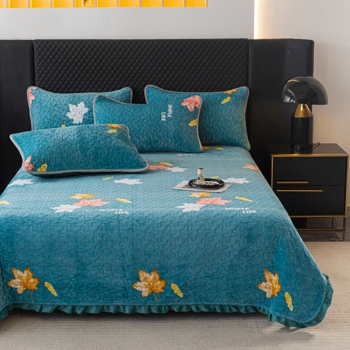 91家纺网 家纺一手货源 找家纺 梓依家纺 2025新款牛奶绒花边单床盖三件套四件套 摇曳