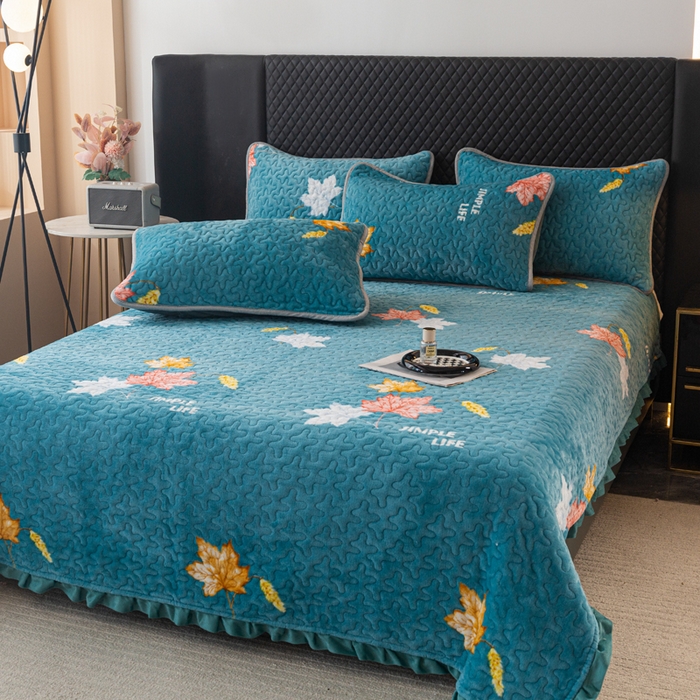 91家纺网 家纺一手货源 找家纺 梓依家纺 2025新款牛奶绒花边单床盖三件套四件套 摇曳