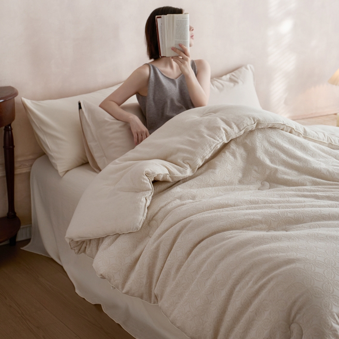 91家纺网 家纺一手货源 找家纺 （总）纪梵茜 2025新款棉麻大豆被80%大豆纤维被子亚麻色织抗菌冬被芯
