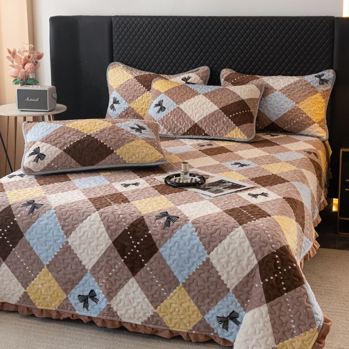 91家纺网 家纺一手货源 找家纺 梓依家纺 2025新款牛奶绒花边单床盖三件套四件套 优雅蝴蝶结