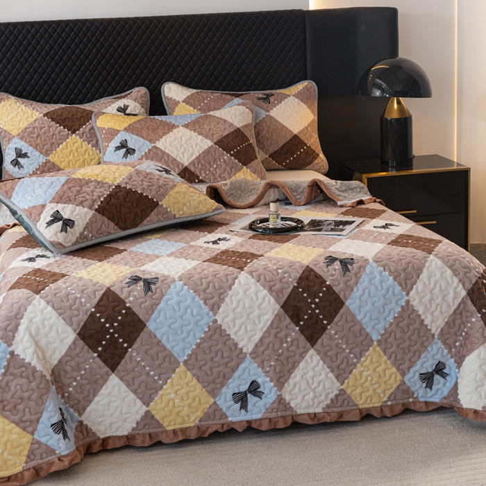 91家纺网 家纺一手货源 找家纺 梓依家纺 2025新款牛奶绒花边单床盖三件套四件套 优雅蝴蝶结