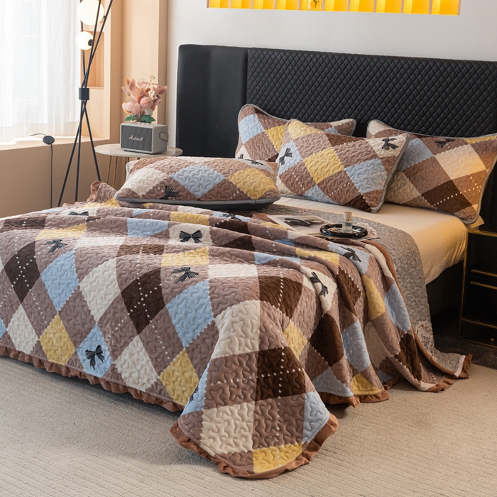 91家纺网 家纺一手货源 找家纺 梓依家纺 2025新款牛奶绒花边单床盖三件套四件套 优雅蝴蝶结