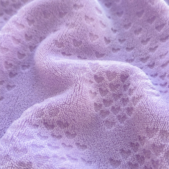 91家纺网 家纺一手货源 找家纺 摩妮卡 2025新款小清新雕花牛奶绒床笠单床笠床笠三件套 莫妮紫