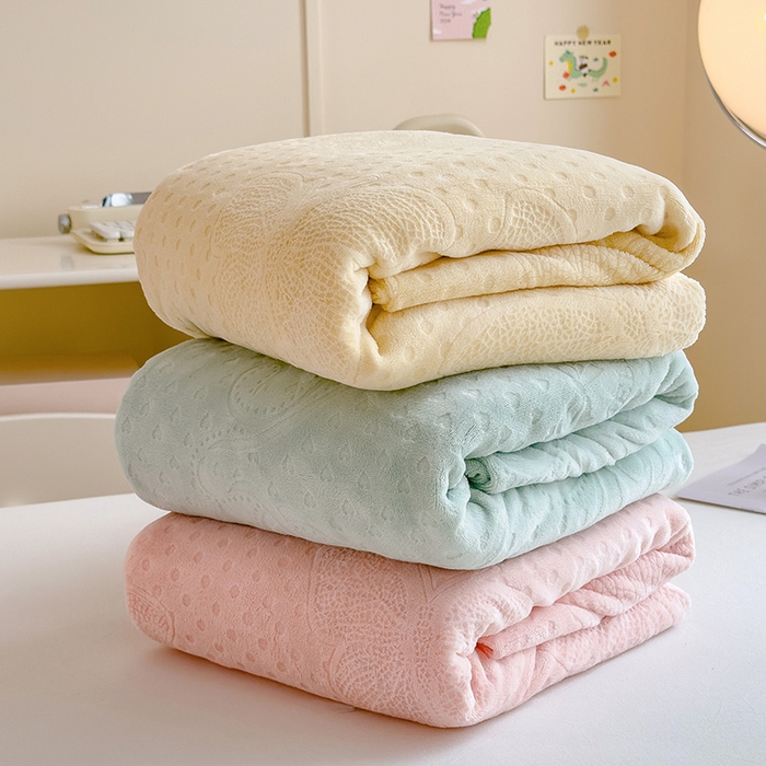 91家纺网 家纺一手货源 找家纺 摩妮卡 2025新款小清新雕花牛奶绒床笠单床笠床笠三件套 组合图仅供展示不可下单