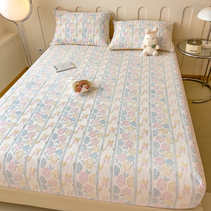 91家纺网 家纺一手货源 找家纺 摩妮卡 2025新款小清新雕花牛奶绒床笠单床笠床笠三件套 春派