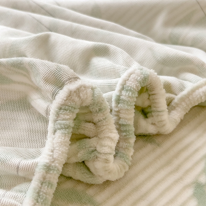 91家纺网 家纺一手货源 找家纺 摩妮卡 2025新款小清新雕花牛奶绒床笠单床笠床笠三件套 朵缇-绿