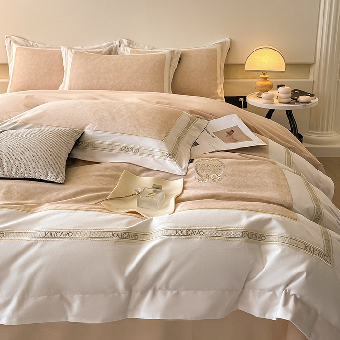 91家纺网 家纺一手货源 找家纺 2025年新款秋冬加厚A类全棉磨毛双面保暖四件套纯棉数码印花全工艺刺绣轻奢风床上用品 香颂黄