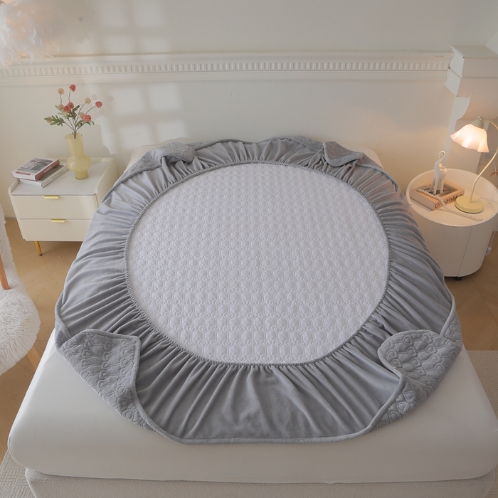 91家纺网 家纺一手货源 找家纺 怡源梦  2025新款夹棉床笠-甜心公主系列 灰色