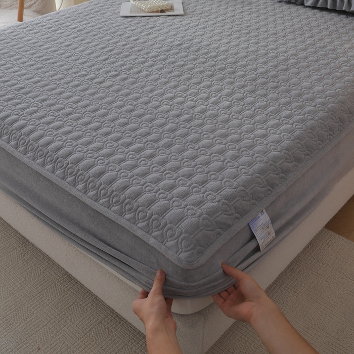 91家纺网 家纺一手货源 找家纺 怡源梦  2025新款夹棉床笠-甜心公主系列 灰色