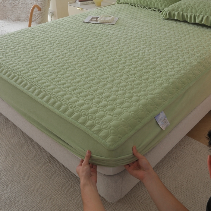 91家纺网 家纺一手货源 找家纺 怡源梦  2025新款夹棉床笠-甜心公主系列 绿色