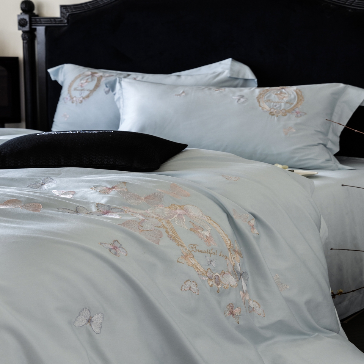 91家纺网 家纺一手货源 找家纺 （总）馨蕊家居 2025新款四件套-花棠新