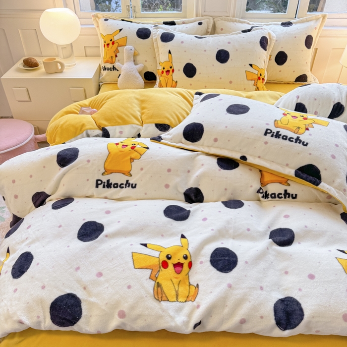 91家纺网 家纺一手货源 找家纺 徕米家居 2025新款双面牛奶绒卡通印花四件套 波点皮卡丘