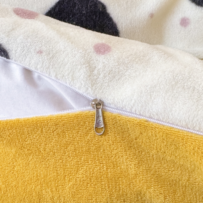 91家纺网 家纺一手货源 找家纺 徕米家居 2025新款双面牛奶绒卡通印花四件套 波点皮卡丘