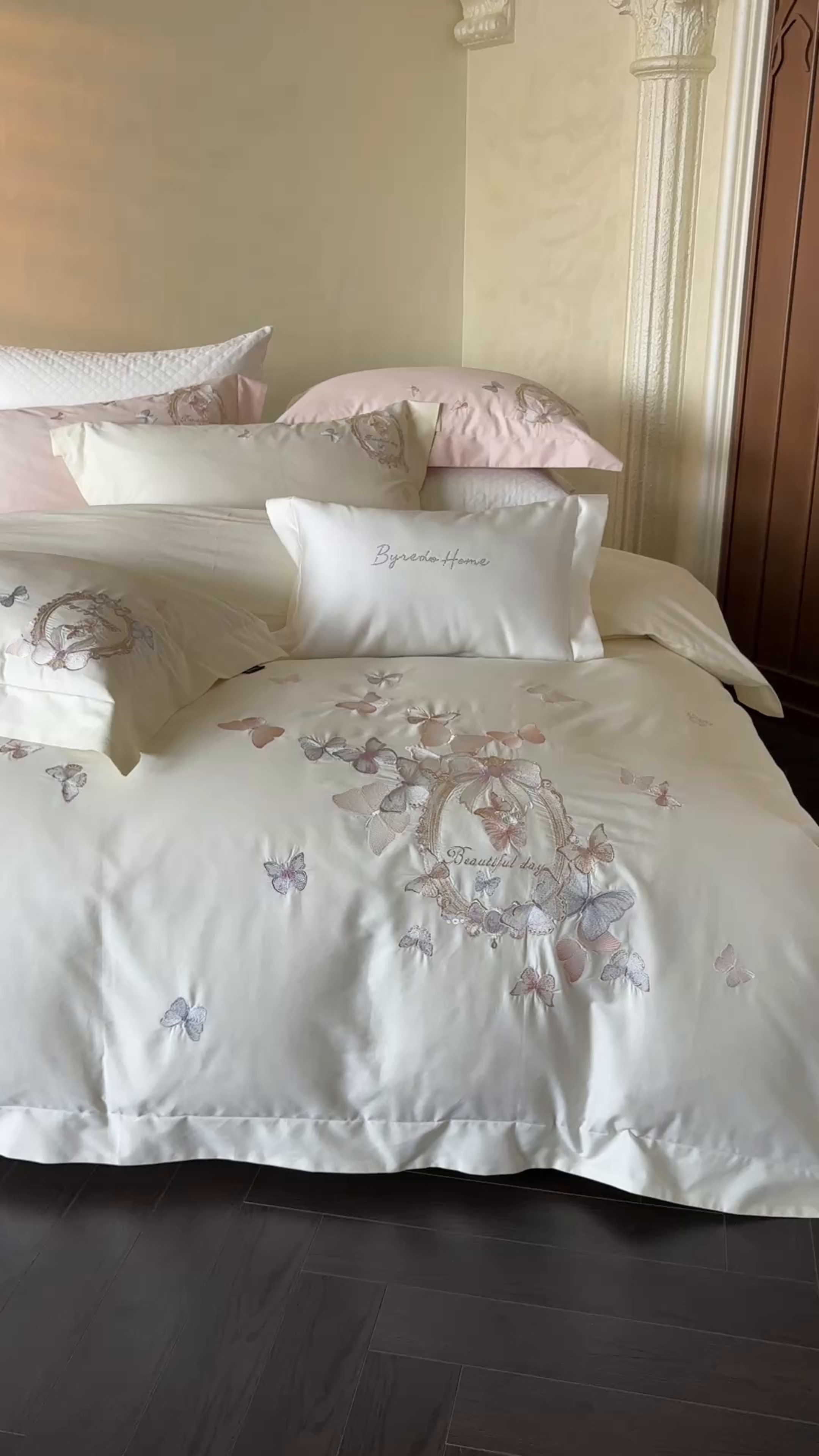 91家纺网 家纺一手货源 找家纺 （总）馨蕊家居 2025新款四件套-花棠新