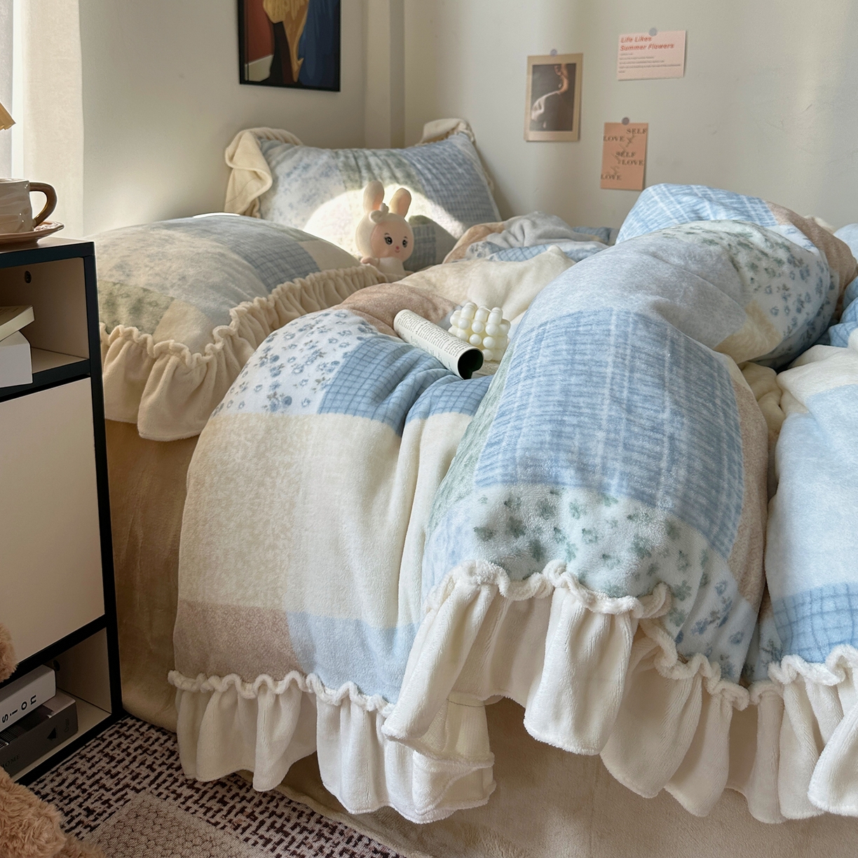 艾咪-Amy ntmy 2025新款博主风花边款牛奶绒四件套-花栖礼 花栖礼-蓝