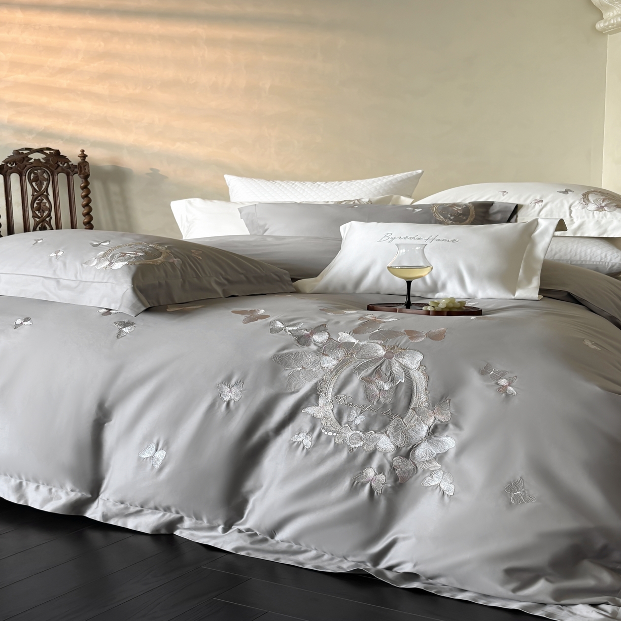 91家纺网 家纺一手货源 找家纺 馨蕊家居 2025新款四件套-花棠新 棉花棠-高级灰