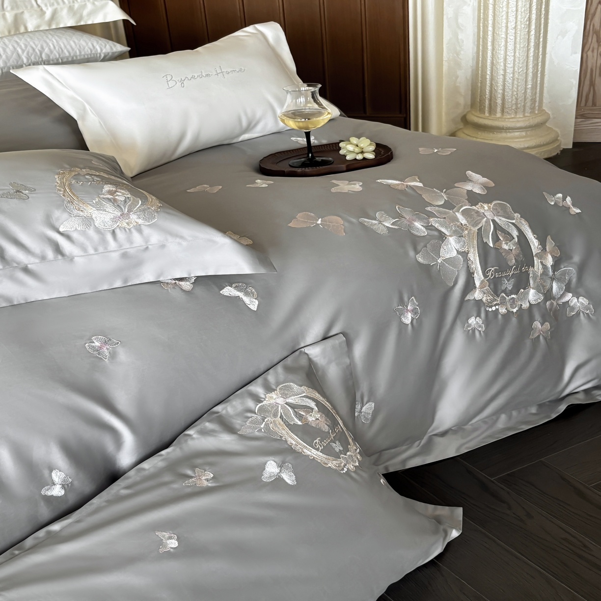 91家纺网 家纺一手货源 找家纺 馨蕊家居 2025新款四件套-花棠新 棉花棠-高级灰