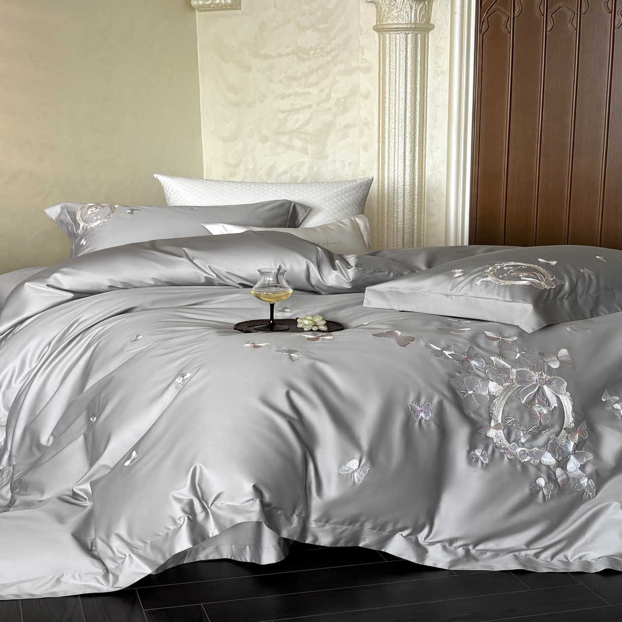 91家纺网 家纺一手货源 找家纺 馨蕊家居 2025新款四件套-花棠新 棉花棠-高级灰